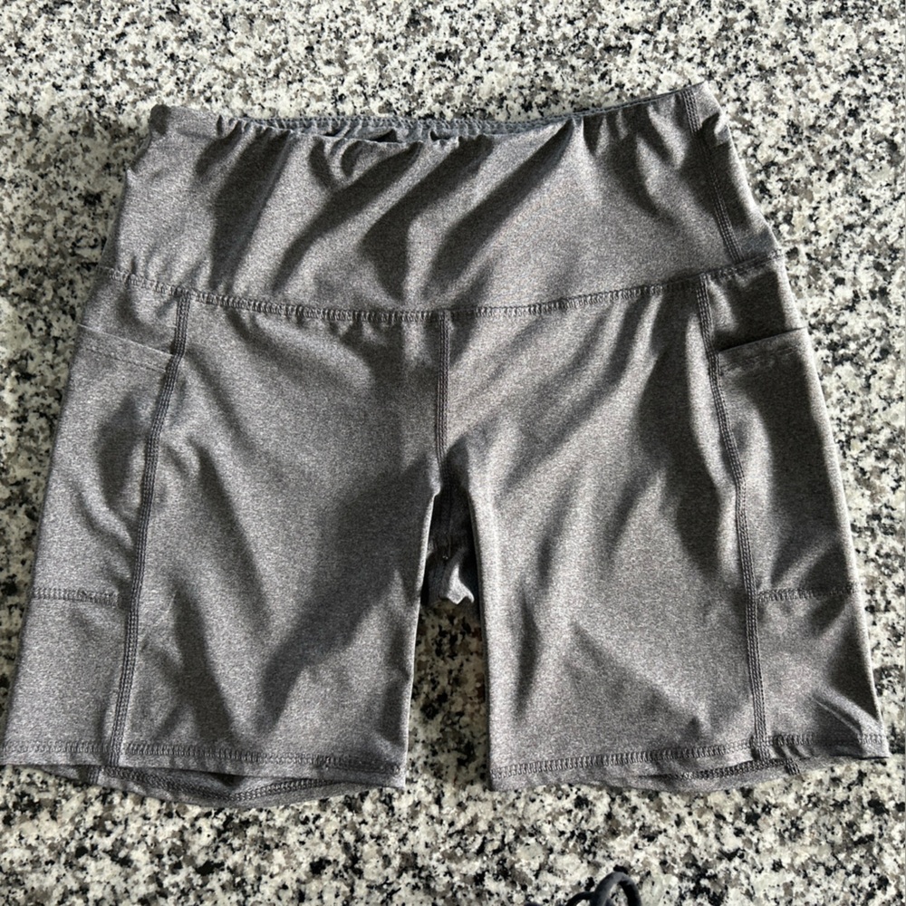 NYL Gray Women's Bike Shorts Large Side Pockets 7” inseam.
